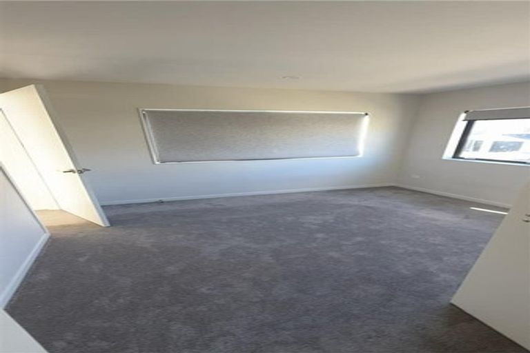 Photo of property in 16 Kapehu Road, Silverdale, 0932