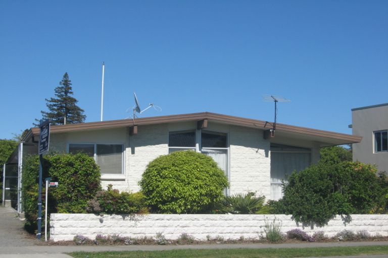 Photo of property in 2/84 Seymour Street, Blenheim, 7201