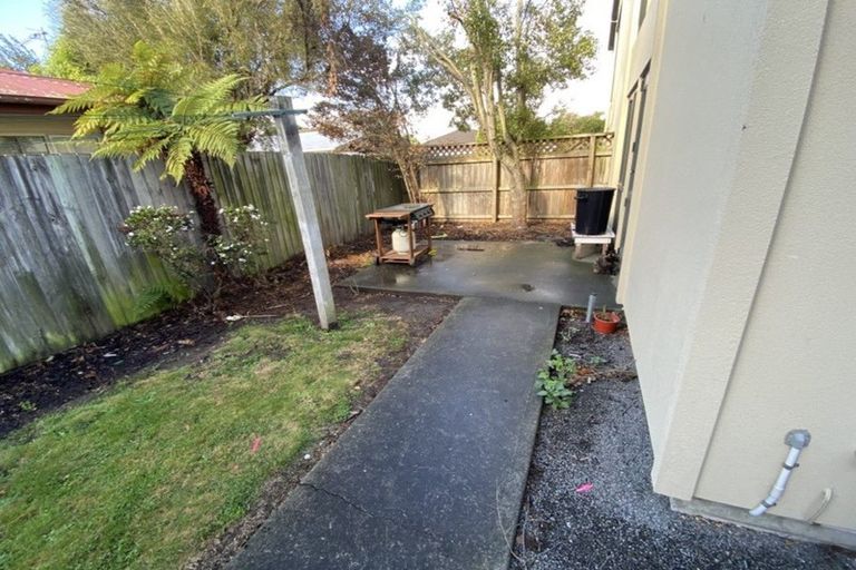Photo of property in 120b Elizabeth Street, Riccarton, Christchurch, 8041