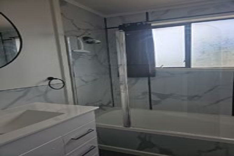 Photo of property in 16 Blomfield Street, Pukehangi, Rotorua, 3015