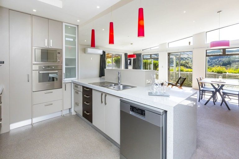Photo of property in 6 Frankie Stevens Place, Riverstone Terraces, Upper Hutt, 5018