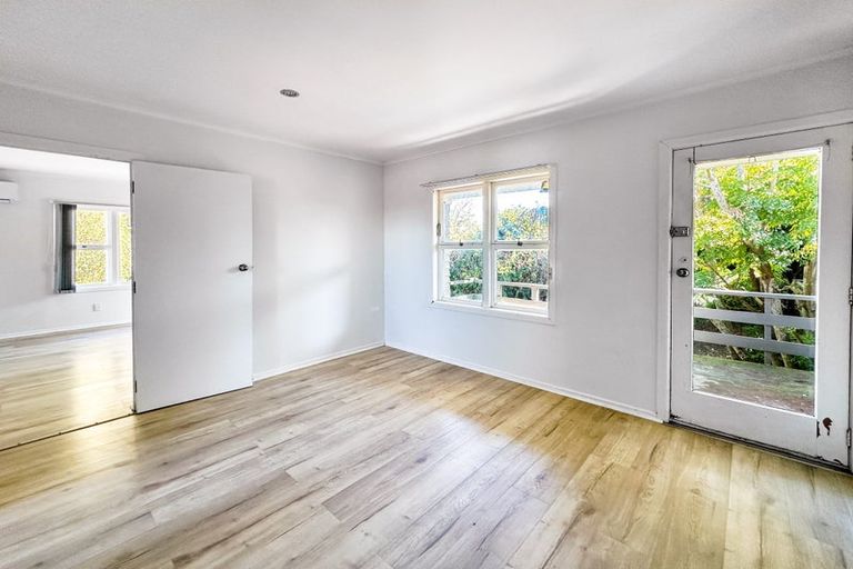 Photo of property in 39 Beaumonts Way, Manurewa, Auckland, 2102