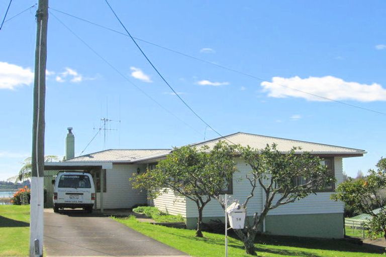 Photo of property in 14 Beaufort Avenue, Brookfield, Tauranga, 3110