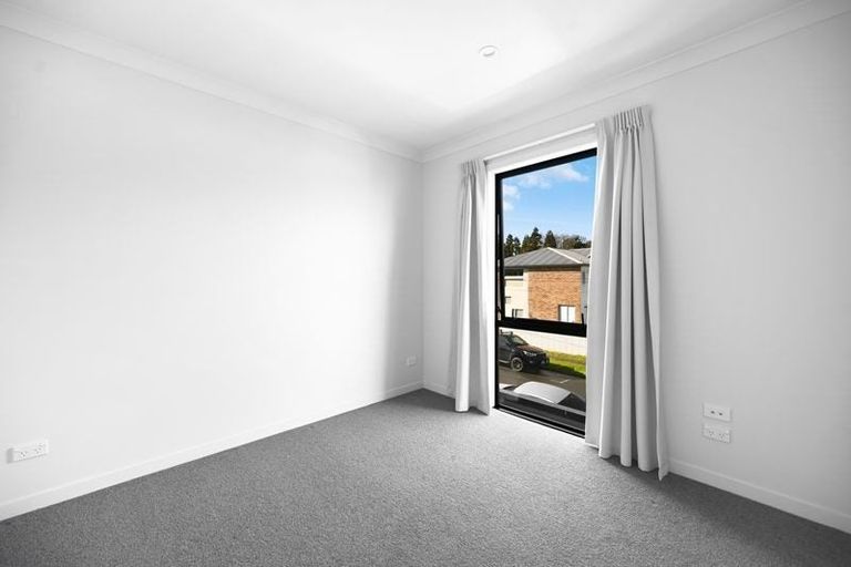 Photo of property in 1/3 Dowding Street, Melville, Hamilton, 3206