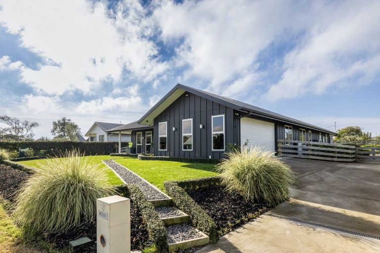 Photo of property in 3 Cape Grove, Haumoana, Hastings, 4180