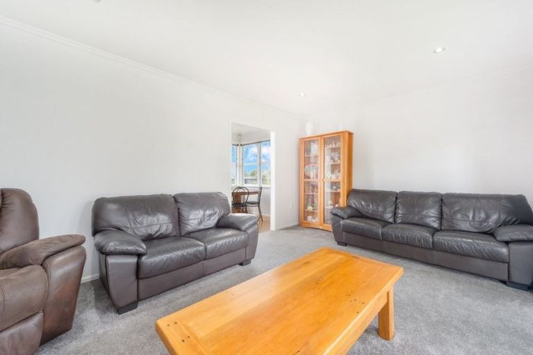 Photo of property in 37 Garden Heights Avenue, Glenview, Hamilton, 3206