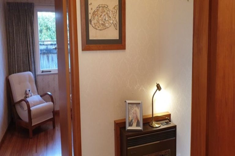 Photo of property in 6 Tarbett Road, Hillcrest, Hamilton, 3216