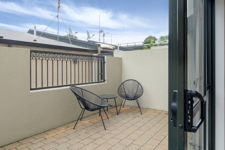 Photo of property in 83h Hill Street, Thorndon, Wellington, 6011