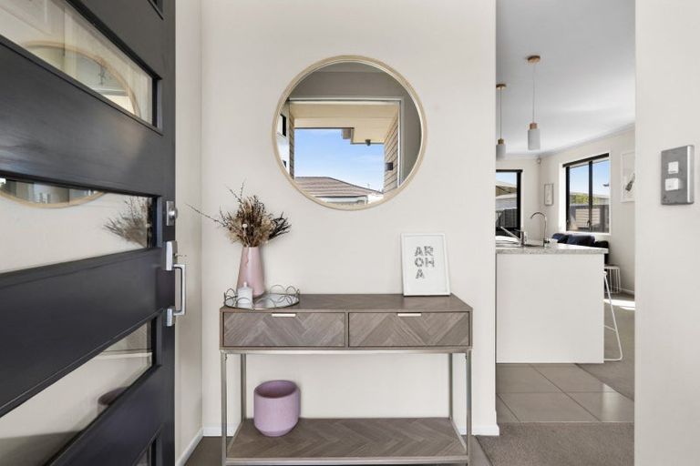 Photo of property in 21 Drake Crescent, Awatoto, Napier, 4110