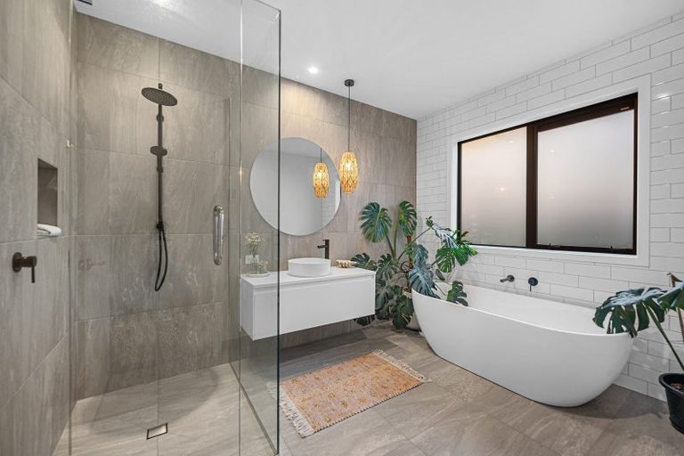 Photo of property in 92 Durey Road, Dairy Flat, Albany, 0792