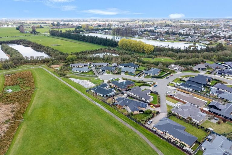 Photo of property in 3 Springbrook Close, Rangiora, 7400