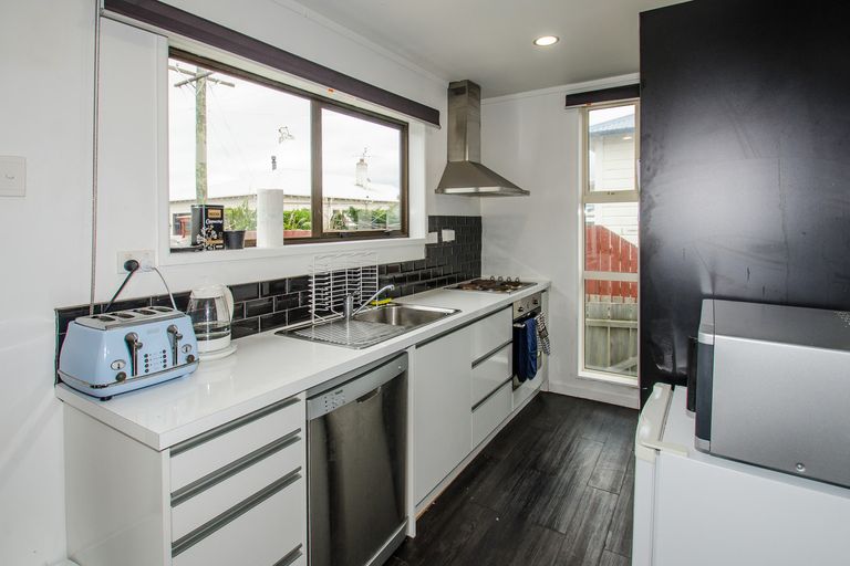 Photo of property in 80 Grove Street, Saint Kilda, Dunedin, 9012