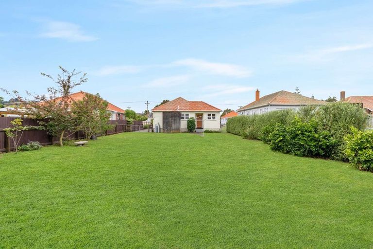 Photo of property in 15 Victory Place, Aramoho, Whanganui, 4500