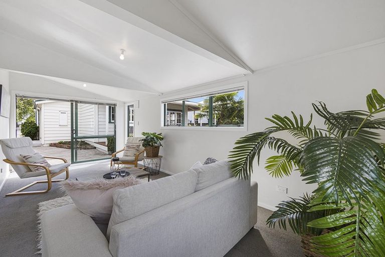 Photo of property in 43 Vogel Street, Cambridge, 3434