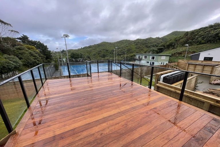 Photo of property in 11a Barberry Grove, Maungaraki, Lower Hutt, 5010