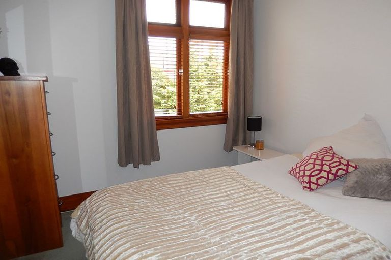 Photo of property in 114 Perth Street, Holmes Hill, Oamaru, 9401