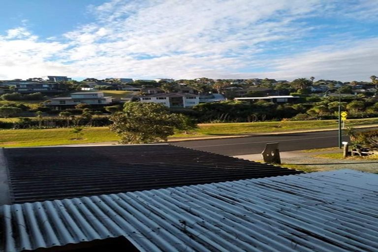 Photo of property in 120 Ferry Road, Arkles Bay, Whangaparaoa, 0932