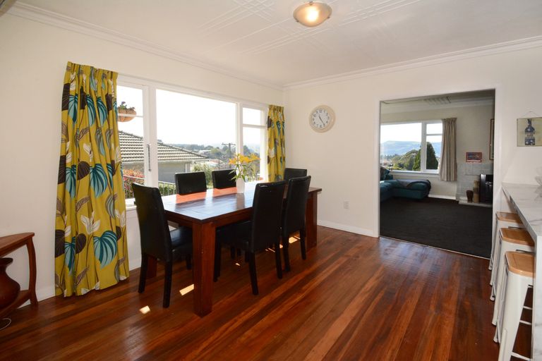 Photo of property in 95 Centennial Avenue, Helensburgh, Dunedin, 9010