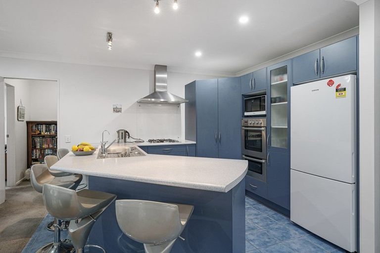 Photo of property in 3 Soldiers Way, Paraparaumu, 5032