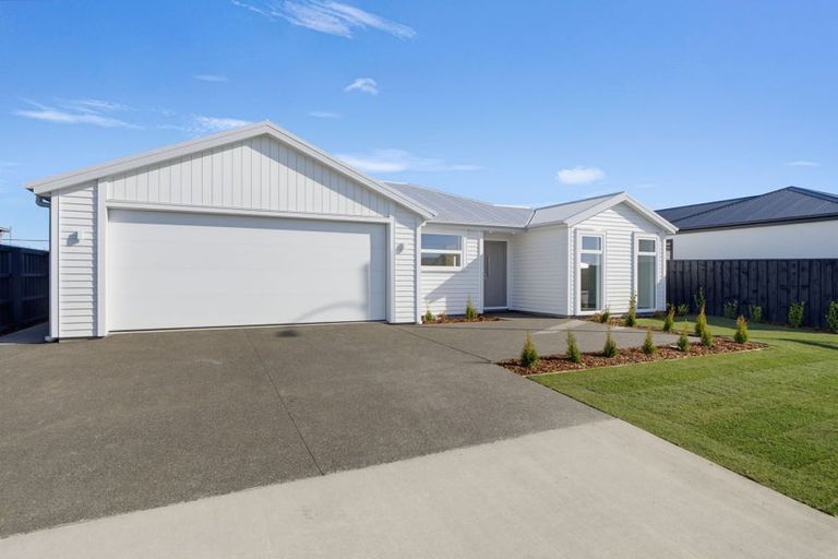 Photo of property in 53 Homestead Drive, Rangiora, 7400