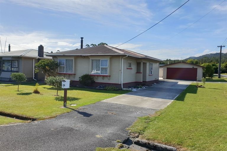 Photo of property in 34 Inverness Street, Dunollie, Runanga, 7803