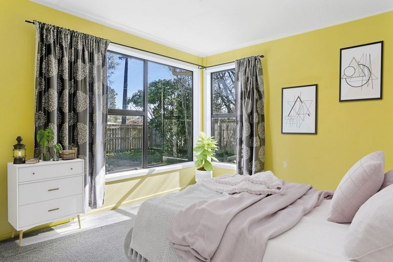 Photo of property in 61 Te Herekiekie Street, Turangi, 3334