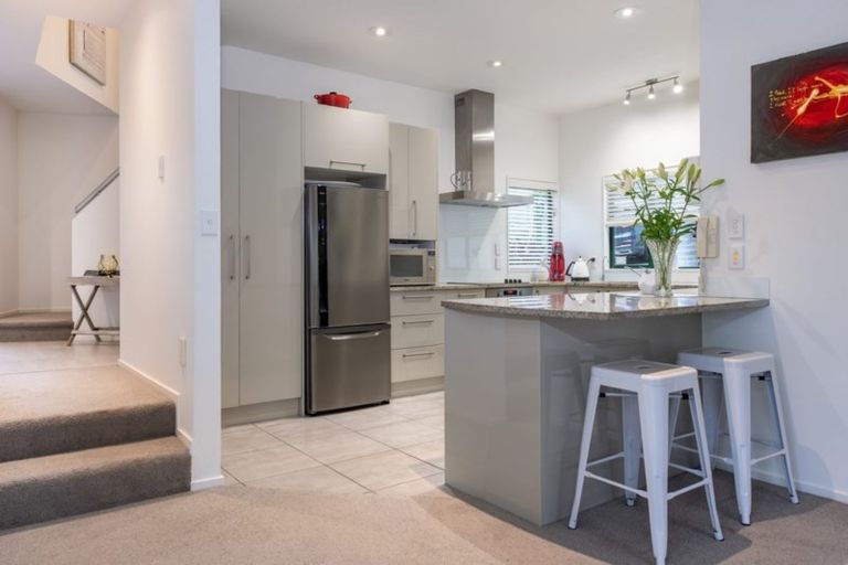 Photo of property in 3/17 Hart Road, Hauraki, Auckland, 0622