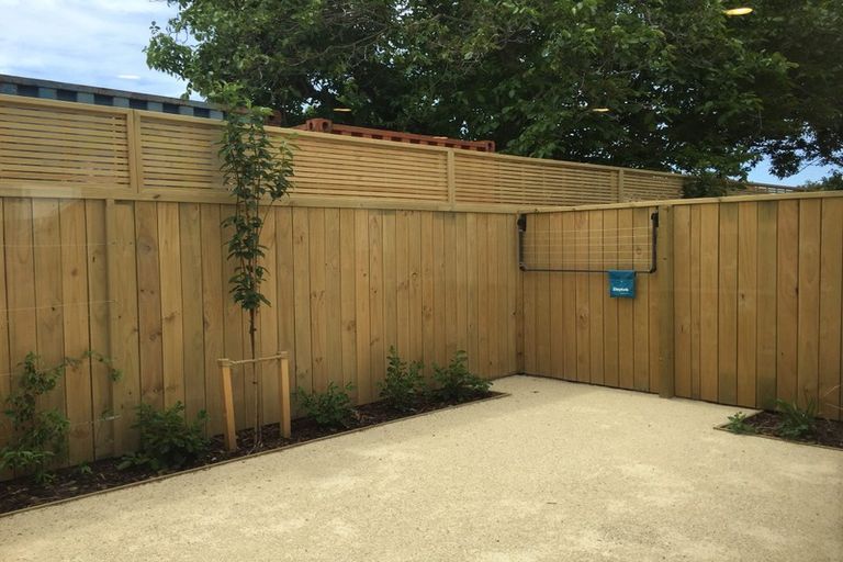 Photo of property in 8/221 Armagh Street, Christchurch Central, Christchurch, 8011