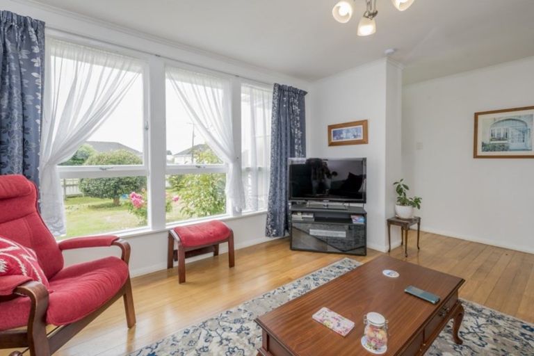 Photo of property in 34 Middlesex Street, Levin, 5510