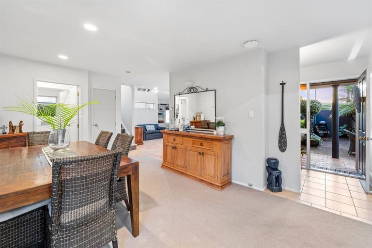 Photo of property in 1/8 Fenwick Avenue, Milford, Auckland, 0620