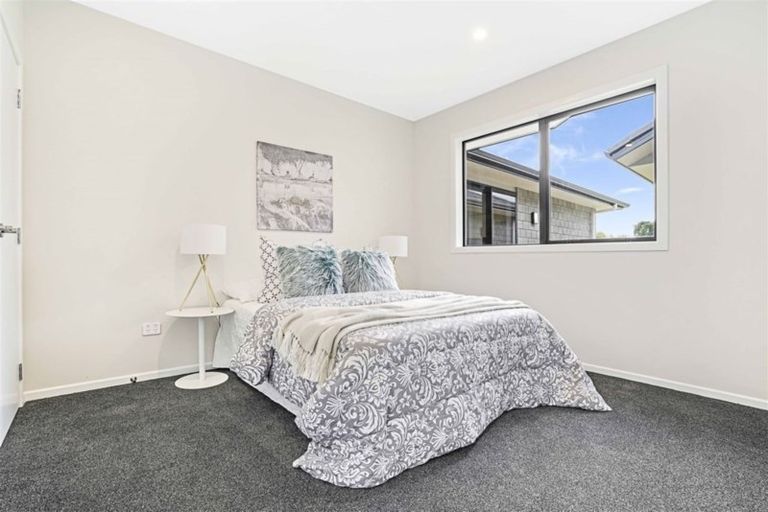 Photo of property in 8 Paiaka Place, Rototuna North, Hamilton, 3210
