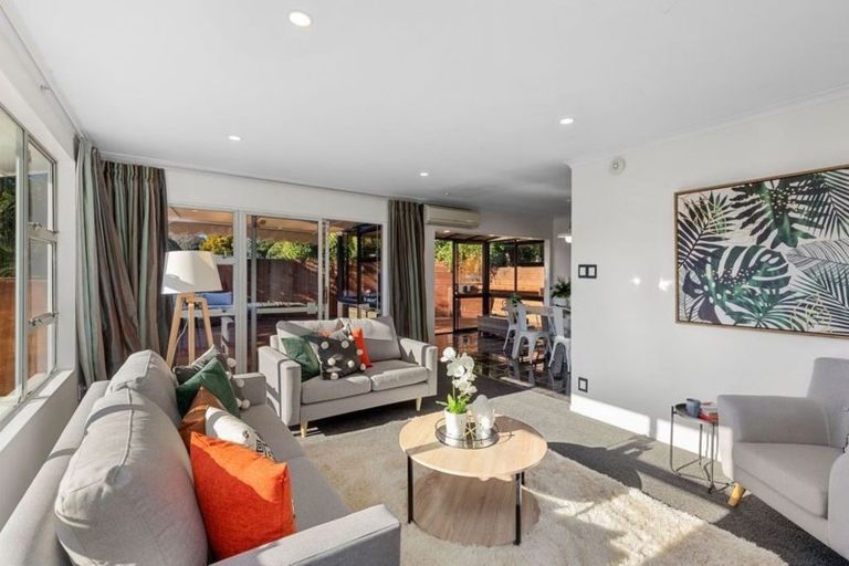 Photo of property in 17 Willis Grove, Wainuiomata, Lower Hutt, 5014