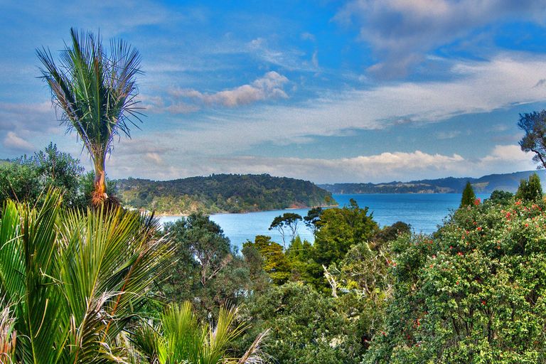 Photo of property in 1258 Huia Road, Huia, Auckland, 0604