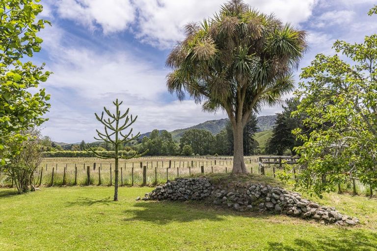 Photo of property in 27 Terrace Road, Reikorangi, Waikanae, 5391