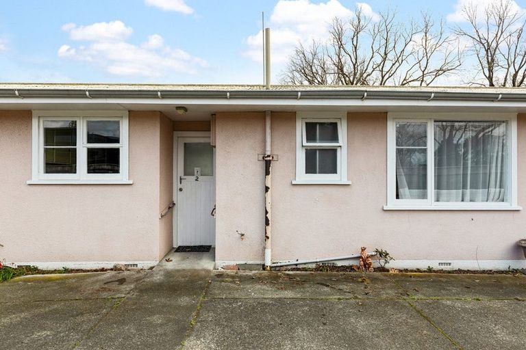Photo of property in 2/122 Victoria Avenue, Hokowhitu, Palmerston North, 4410