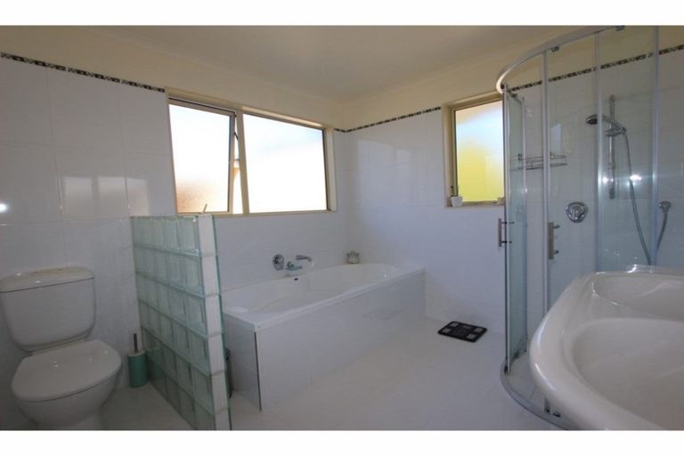 Photo of property in 20 Magnolia Drive, Springlands, Blenheim, 7201