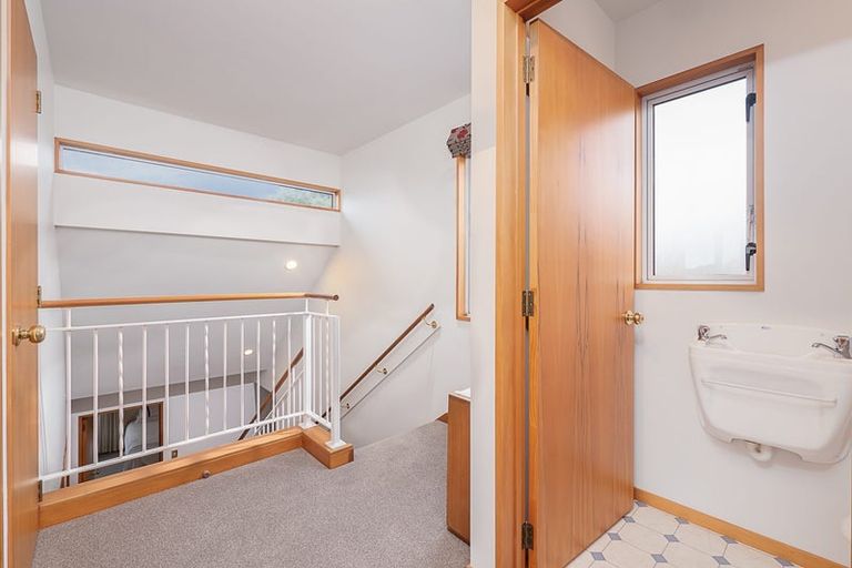 Photo of property in 68 Balrudry Street, Avonhead, Christchurch, 8042