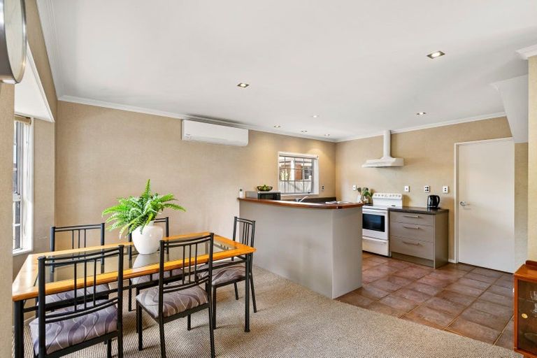 Photo of property in 23b Beach Road, Otumoetai, Tauranga, 3110