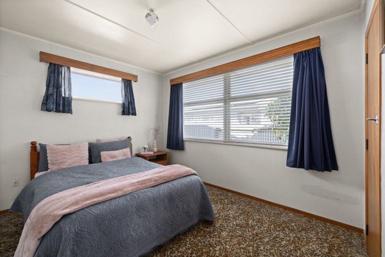 Photo of property in 27 Otatara Road, Taradale, Napier, 4112