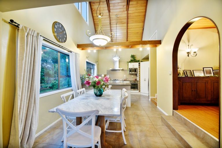 Photo of property in 5 Tatyana Place, Massey, Auckland, 0614