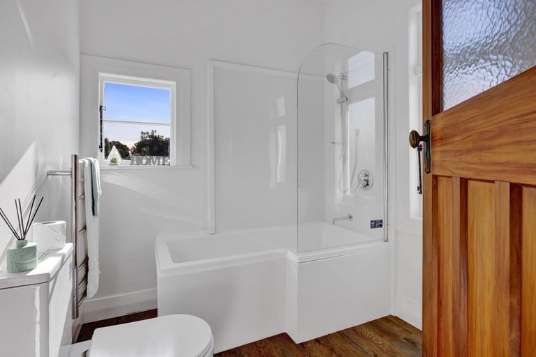 Photo of property in 84 Regan Street, Stratford, 4332