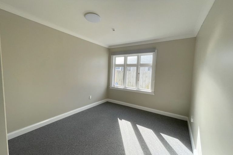 Photo of property in 42 Park Road, Miramar, Wellington, 6022