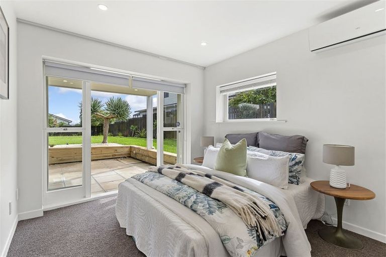 Photo of property in 130 Aberdeen Road, Campbells Bay, Auckland, 0620