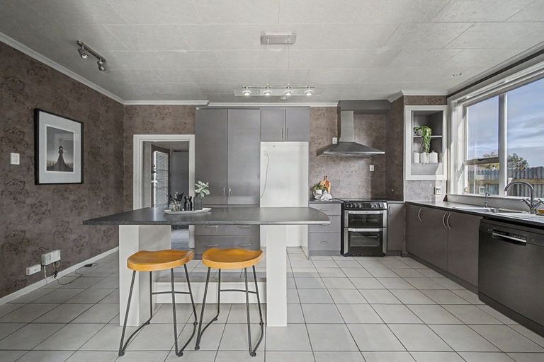 Photo of property in 518 Tweed Street, Newfield, Invercargill, 9812