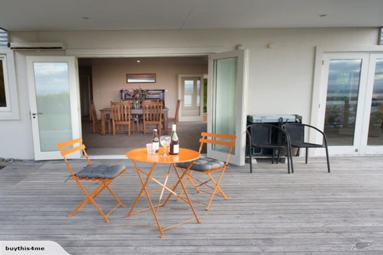 Photo of property in 72 Scarborough Road, Scarborough, Christchurch, 8081