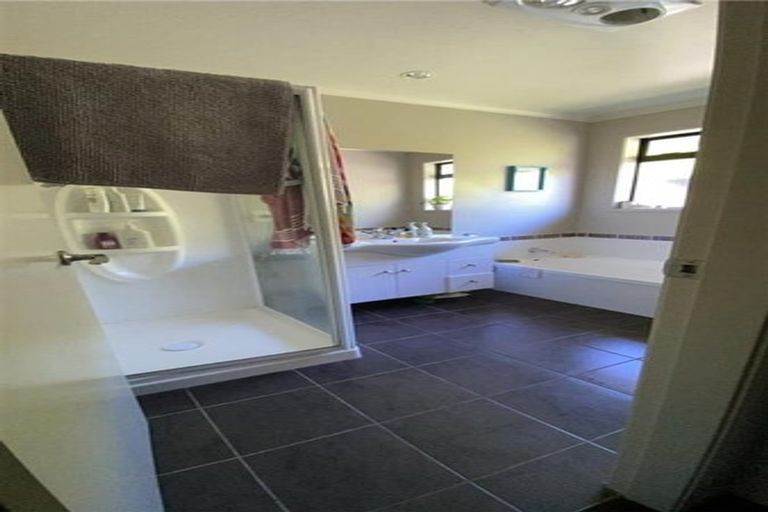 Photo of property in 4 Mynah Place, Welcome Bay, Tauranga, 3112