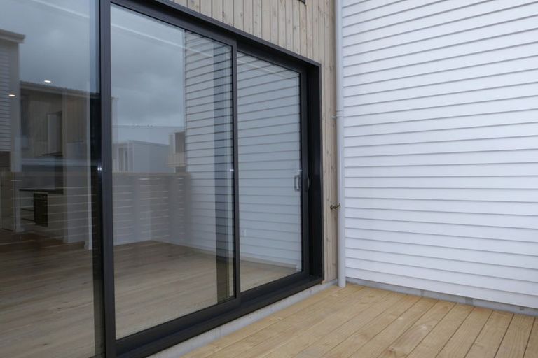 Photo of property in 10 Kamahi Place, Paraparaumu, 5032