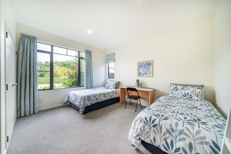 Photo of property in 30 Emerald Hill Drive, Birchville, Upper Hutt, 5018