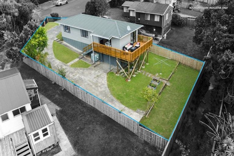 Photo of property in 26 Imperial Place, Henderson, Auckland, 0612