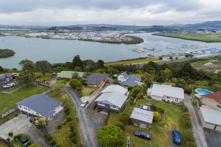 Photo of property in 90 Mackesy Road, Parahaki, Whangarei, 0112